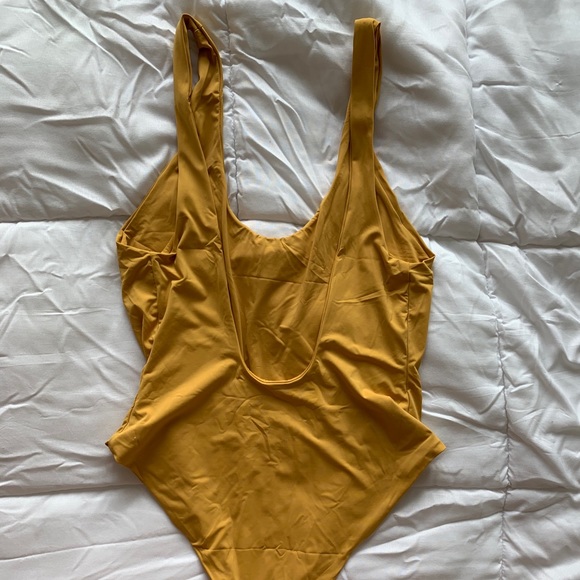 NWT Dippin’ Daisy’s Scoop Bank One-Piece - Picture 4 of 5